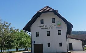 Ribiški dom Radeče